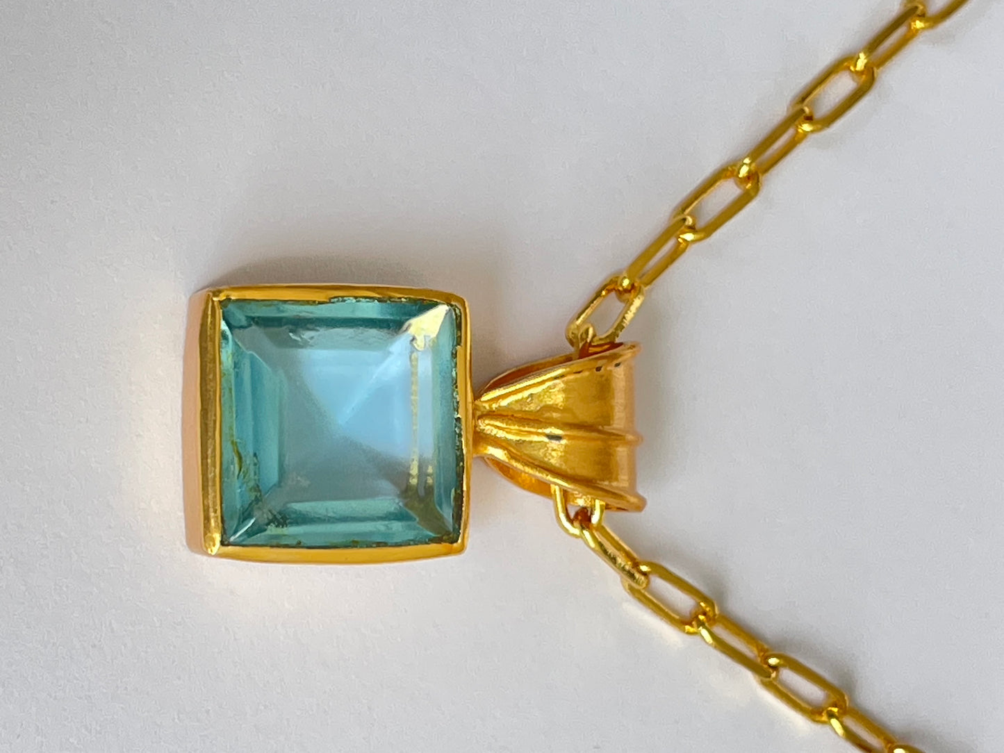 Mizu Necklace