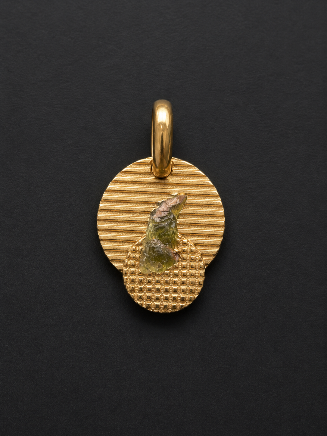 Circular Mali Garnet Pendant