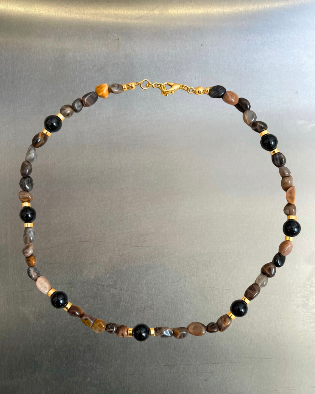 Kage – Black Onyx & Brown Agate Necklace