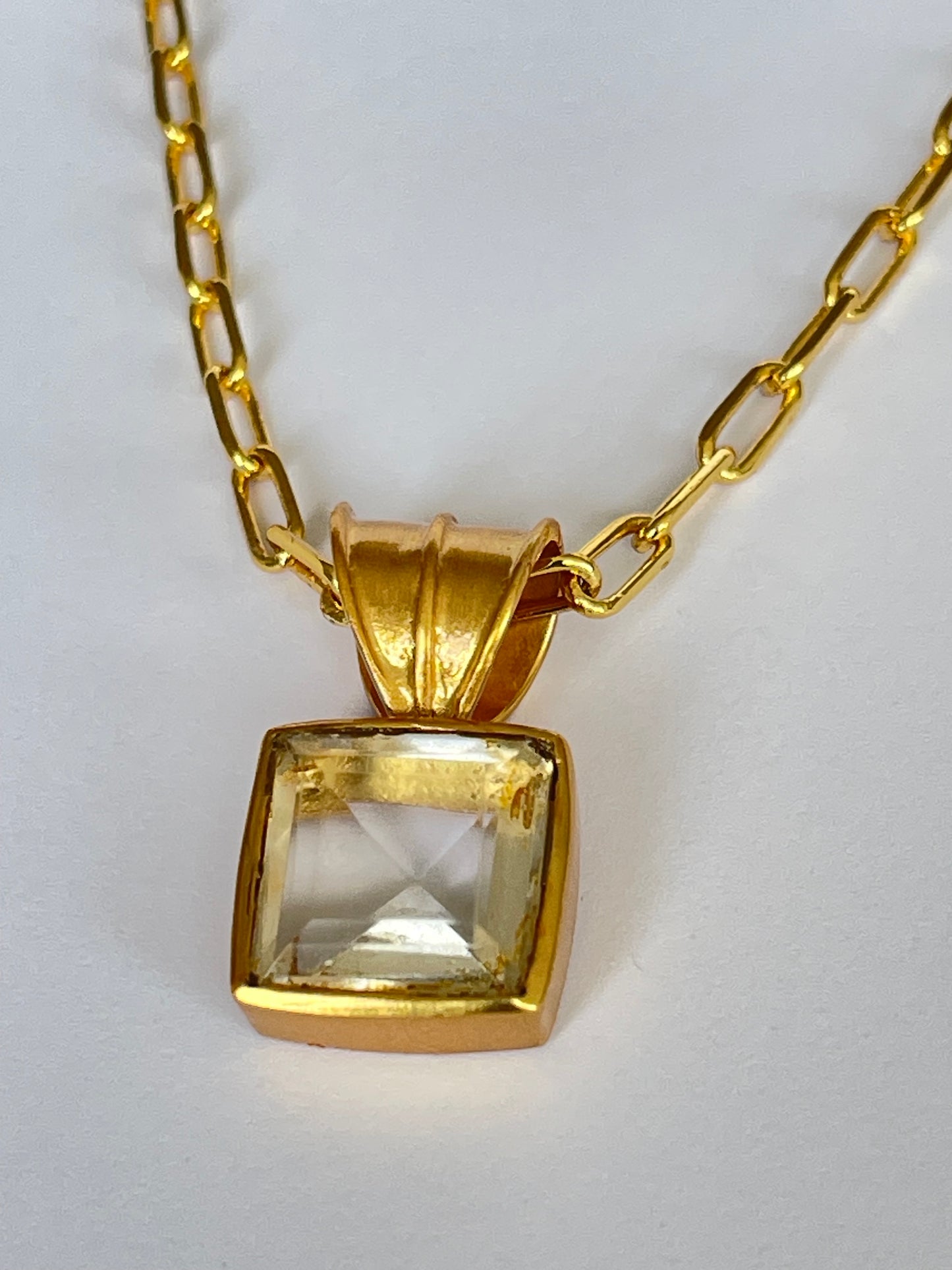 Kagami Necklace