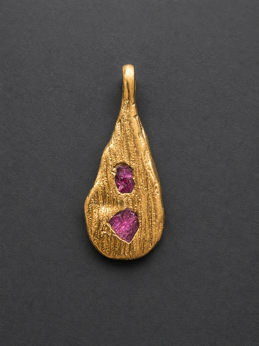 Double Ruby Relic Pendant